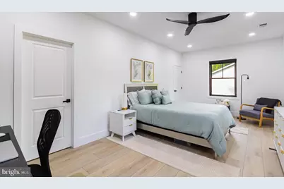 13821 Leighfield Street, Chantilly, VA 20151 - Photo 36