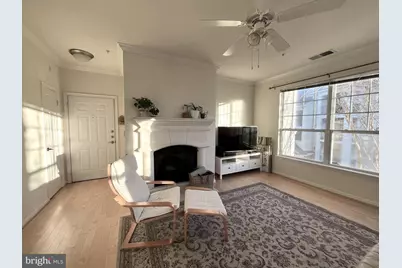 12937 Centre Park Circle #308, Herndon, VA 20171 - Photo 6