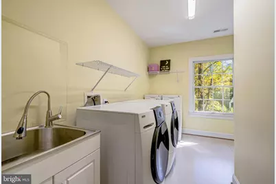 1854 Valleywood Road, McLean, VA 22101 - Photo 44