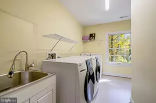 1854 Valley Wood Rd, McLean, VA 22101 - Photo 44