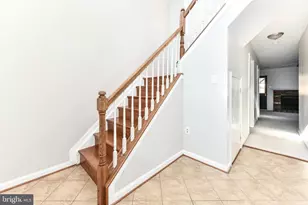 6018 Callaway Ct, Centreville, VA 20121 - Photo 4