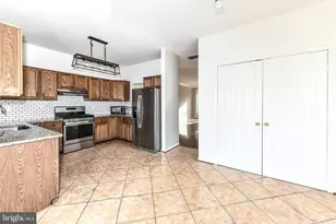 6018 Callaway Ct, Centreville, VA 20121 - Photo 18