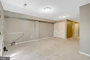 5680 White Dove Ln, Clifton, VA 20124 - Photo 32