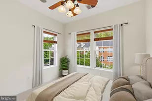 7819 Locust Leaf Ln, Alexandria, VA 22315 - Photo 26