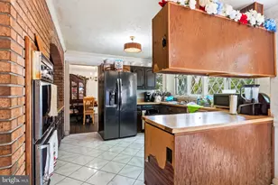 5408 Kennington Pl, Fairfax, VA 22032 - Photo 10