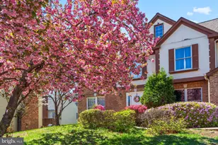 5408 Kennington Pl, Fairfax, VA 22032 - Photo 1