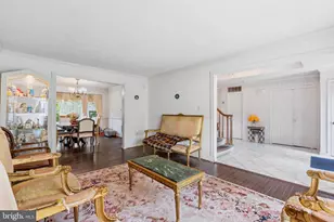 5408 Kennington Pl, Fairfax, VA 22032 - Photo 8