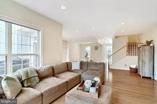 4035 Timber Oak Trl, Fairfax, VA 22033 - Photo 6
