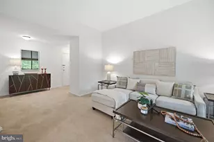 1659 Parkcrest Cir, Reston, VA 20190 - Photo 6