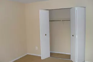 1659 Parkcrest Cir, Reston, VA 20190 - Photo 14