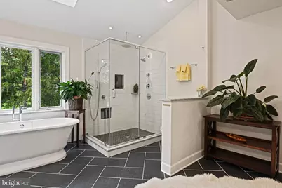 1167 Silver Beech Road, Herndon, VA 20170 - Photo 34