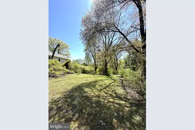 2419 Beacon Hill Road, Alexandria, VA 22306 - Photo 2