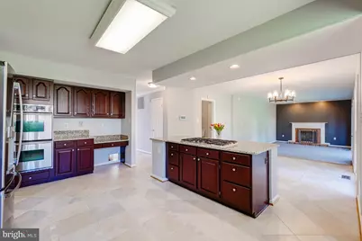 15253 Surrey House Way, Centreville, VA 20120 - Photo 18