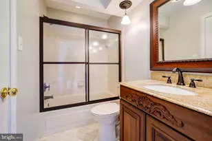 15253 Surrey House Way, Centreville, VA 20120 - Photo 34