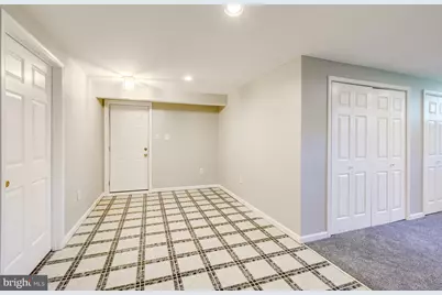 15253 Surrey House Way, Centreville, VA 20120 - Photo 36