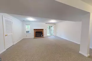 5739 Oakshore Ct, Burke, VA 22015 - Photo 14