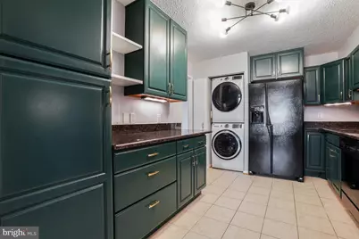 5904 Mount Eagle Drive #718, Alexandria, VA 22303 - Photo 16