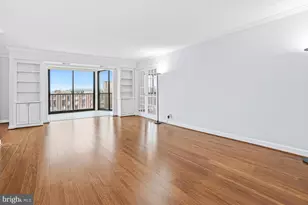 5904 Mt Eagle Dr, Alexandria, VA 22303 - Photo 4