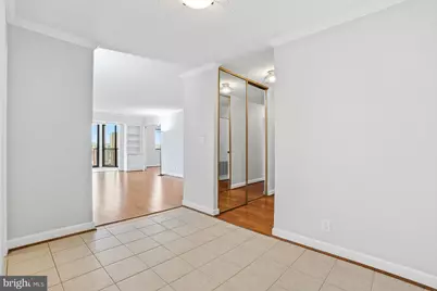 5904 Mount Eagle Drive #718, Alexandria, VA 22303 - Photo 2