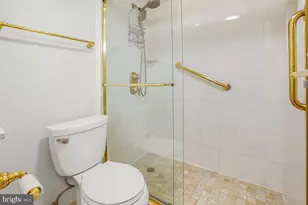 5904 Mt Eagle Dr, Alexandria, VA 22303 - Photo 30