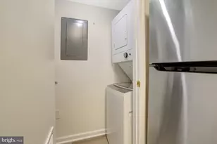 3375 Lakeside View Dr, Falls Church, VA 22041 - Photo 20