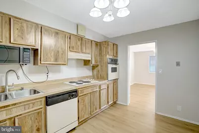 5904 Mount Eagle Drive #812, Alexandria, VA 22303 - Photo 20