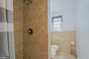 6705 Bracken Ct, Springfield, VA 22152 - Photo 26