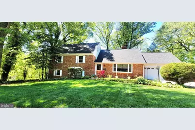 6705 Bracken Court, Springfield, VA 22152 - Photo 2
