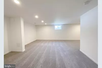 13907 Castle Court, Chantilly, VA 20151 - Photo 26