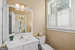 1110 Harvey Rd, McLean, VA 22101 - Photo 76