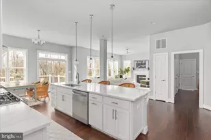 8734 Lukens Ln, Alexandria, VA 22309 - Photo 6