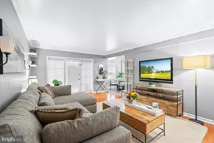 3332 Spring Ln, Falls Church, VA 22041 - Photo 8