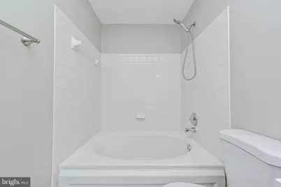 5601 Willoughby Newton Drive #36, Centreville, VA 20120 - Photo 32