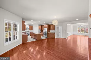 7934 Shreve Rd, Falls Church, VA 22043 - Photo 30