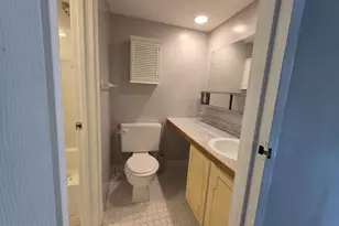 615 Center St, Herndon, VA 20170 - Photo 12