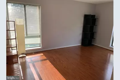 615 Center St, Herndon, VA 20170 - Photo 10