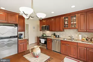 3821 King Arthur Rd, Annandale, VA 22003 - Photo 14