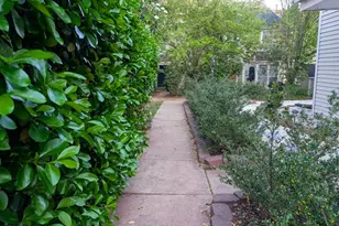 14449 Gringsby Ct, Centreville, VA 20120 - Photo 4