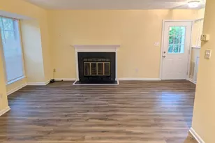 14449 Gringsby Ct, Centreville, VA 20120 - Photo 10