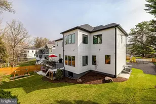 1100 Balls Hill Rd, McLean, VA 22101 - Photo 76