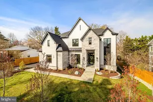 1100 Balls Hill Rd, McLean, VA 22101 - Photo 1