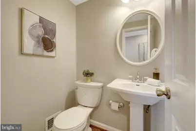 2015 Freedom Lane, Falls Church, VA 22043 - Photo 18