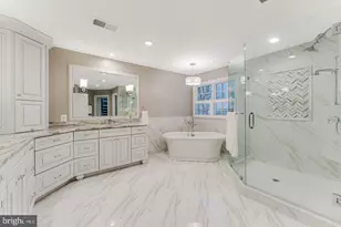 7814 Crownhurst Ct, McLean, VA 22102 - Photo 24