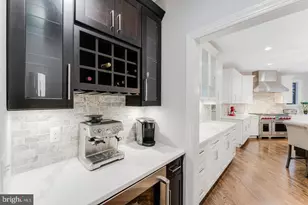 7814 Crownhurst Ct, McLean, VA 22102 - Photo 12