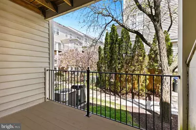 8856 Ashgrove House Lane #102, Vienna, VA 22182 - Photo 18