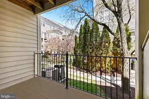 8856 Ashgrove House Ln, Vienna, VA 22182 - Photo 18