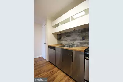 5709 Indian Court #190, Alexandria, VA 22303 - Photo 12