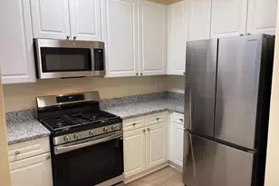 8183 Carnegie Hall Ct, Vienna, VA 22180 - Photo 6