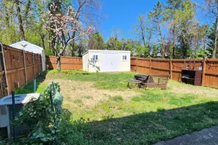 5828 Biscayne Dr, Alexandria, VA 22303 - Photo 8
