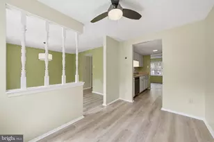 5574 Caithness Ct, Fairfax, VA 22032 - Photo 14